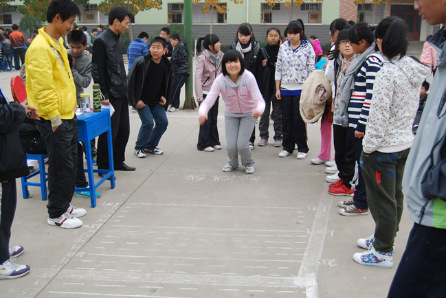 達(dá)標(biāo)運(yùn)動(dòng)會(huì)立定跳遠(yuǎn)