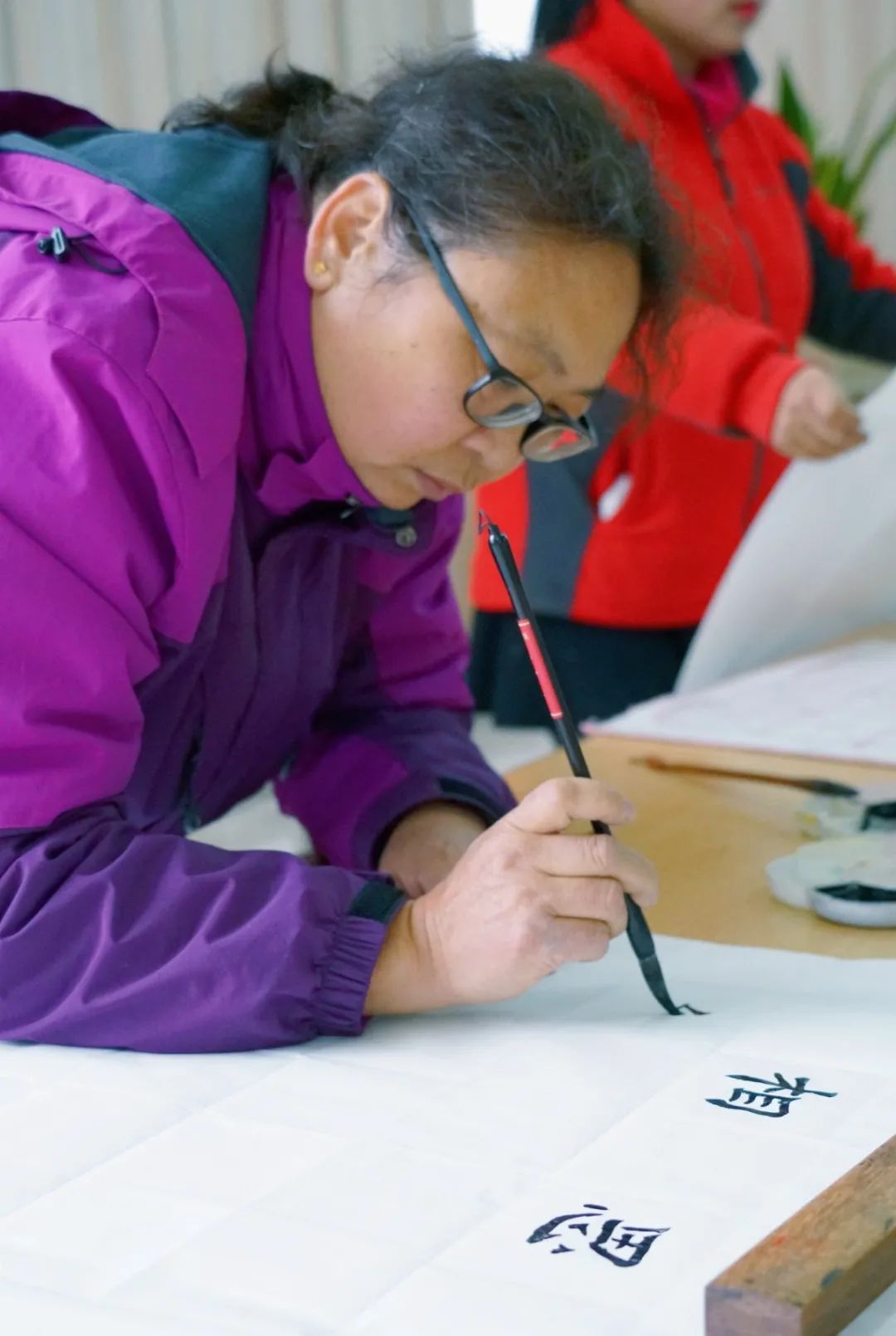展書法藝術(shù)，揚(yáng)東外文化--洛陽東外教職工書法比賽紀(jì)實(shí)