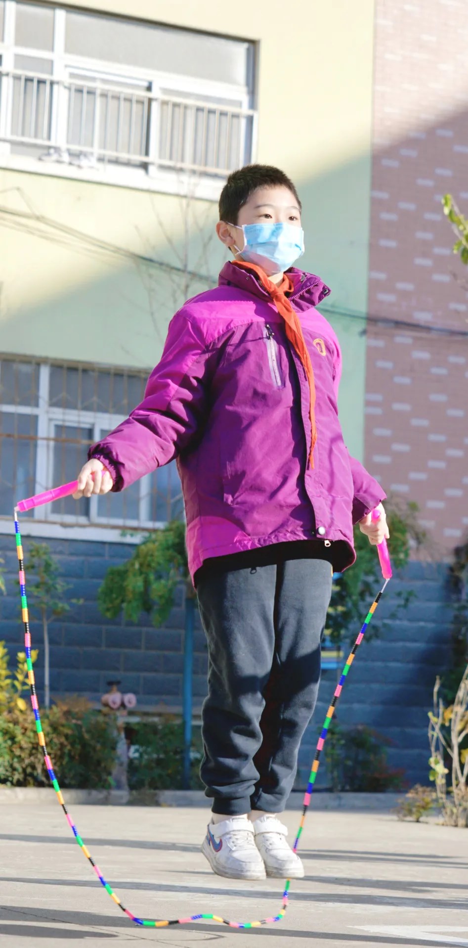 運(yùn)動(dòng)綻放光彩，健康伴我成長(zhǎng)丨洛陽(yáng)東外小學(xué)部體質(zhì)健康達(dá)標(biāo)運(yùn)動(dòng)會(huì)